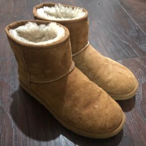 Mini UGGs